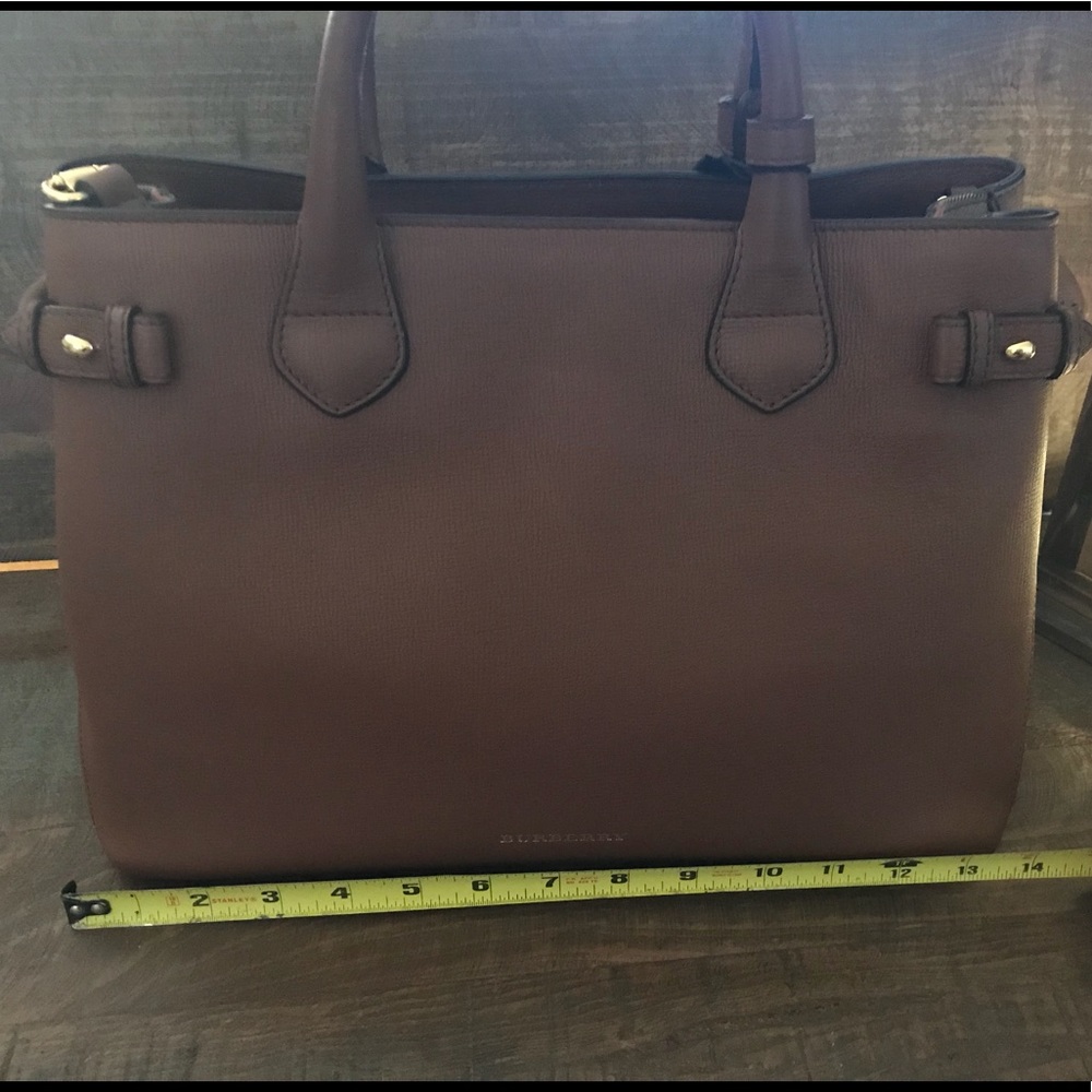 💛SOLD **Burberry Leather Medium Purse - Picture 7 of 8